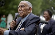 Joseph Lowery, American civil rights leader, dies at 98