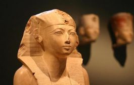 Hatshepsut: The First Woman to Form a Political Party and Ascend the Throne of Egypt